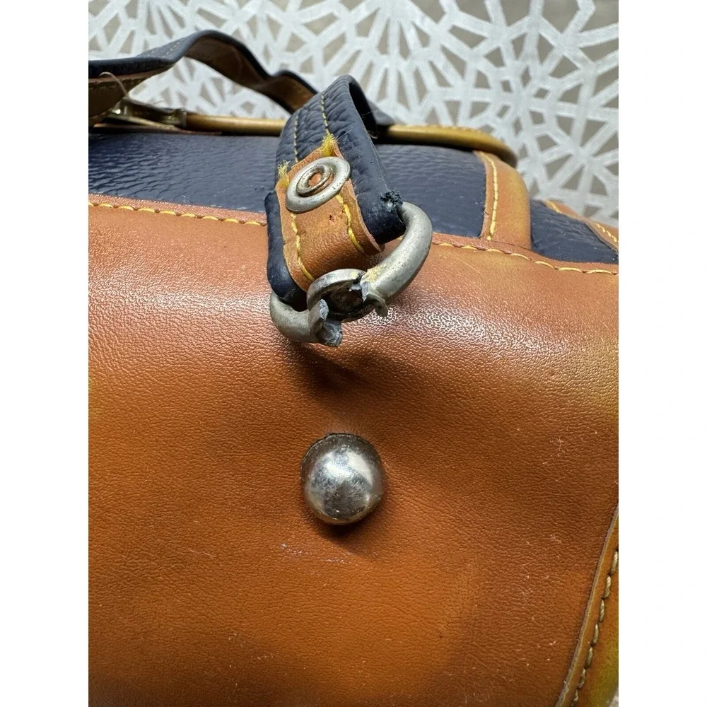 Vintage DOONEY & BOURKE blue leather Carrier‎ messenger bag purse